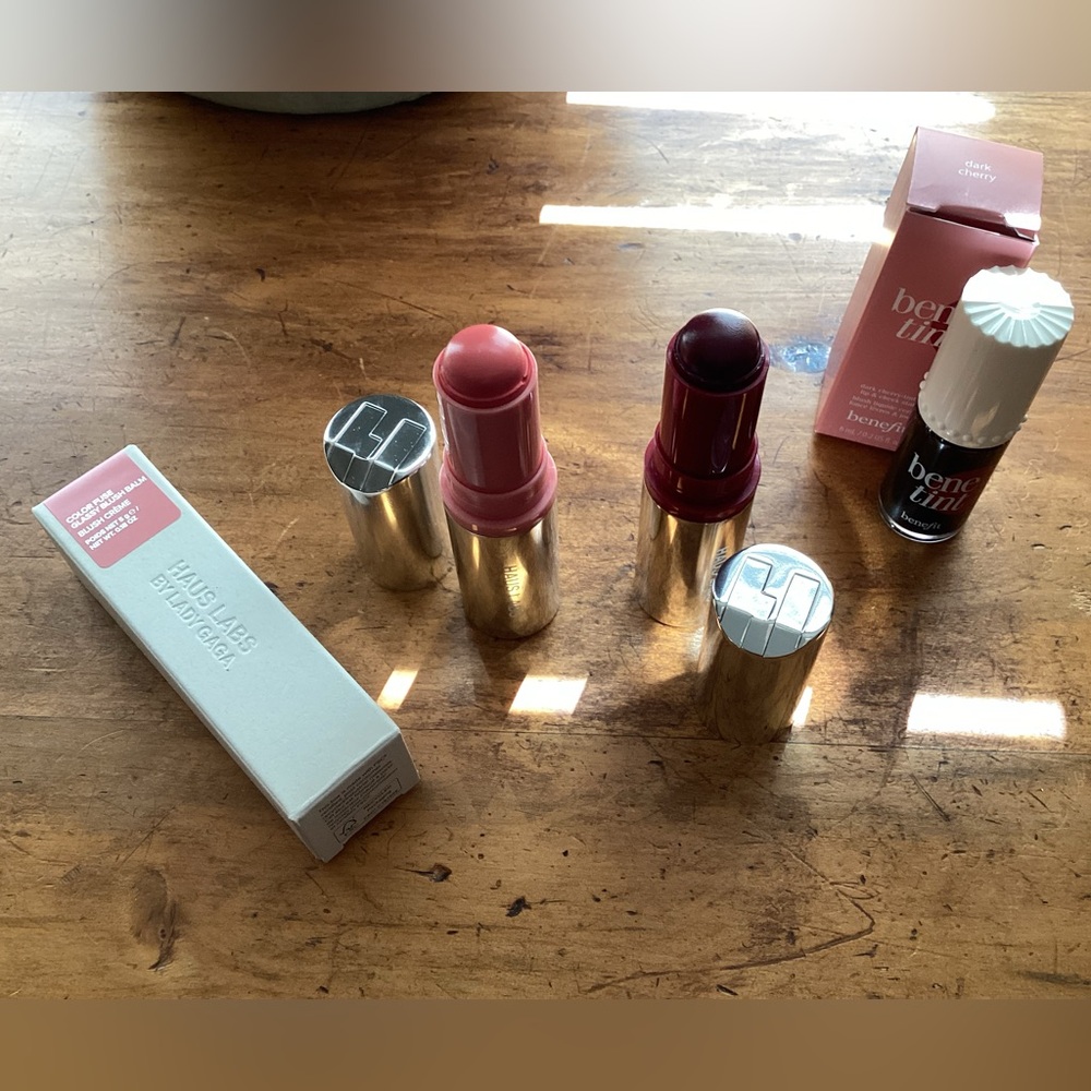 Haus Labs Glassy Balm Blushes & Bene Tint Lip Stain